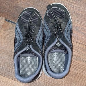 Boys Columbia sneakers